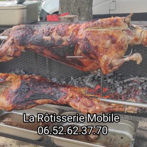 Méchoui d'agneau à la broche by La Rôtisserie Mobile