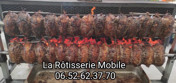 Gigot d'agneau désossé à la broche by La Rôtisserie Mobile